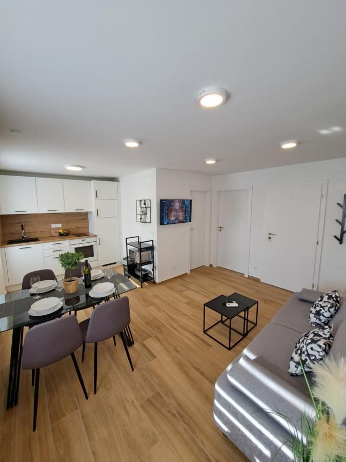 מאלי לוסיניי Apartman Tea מראה חיצוני תמונה